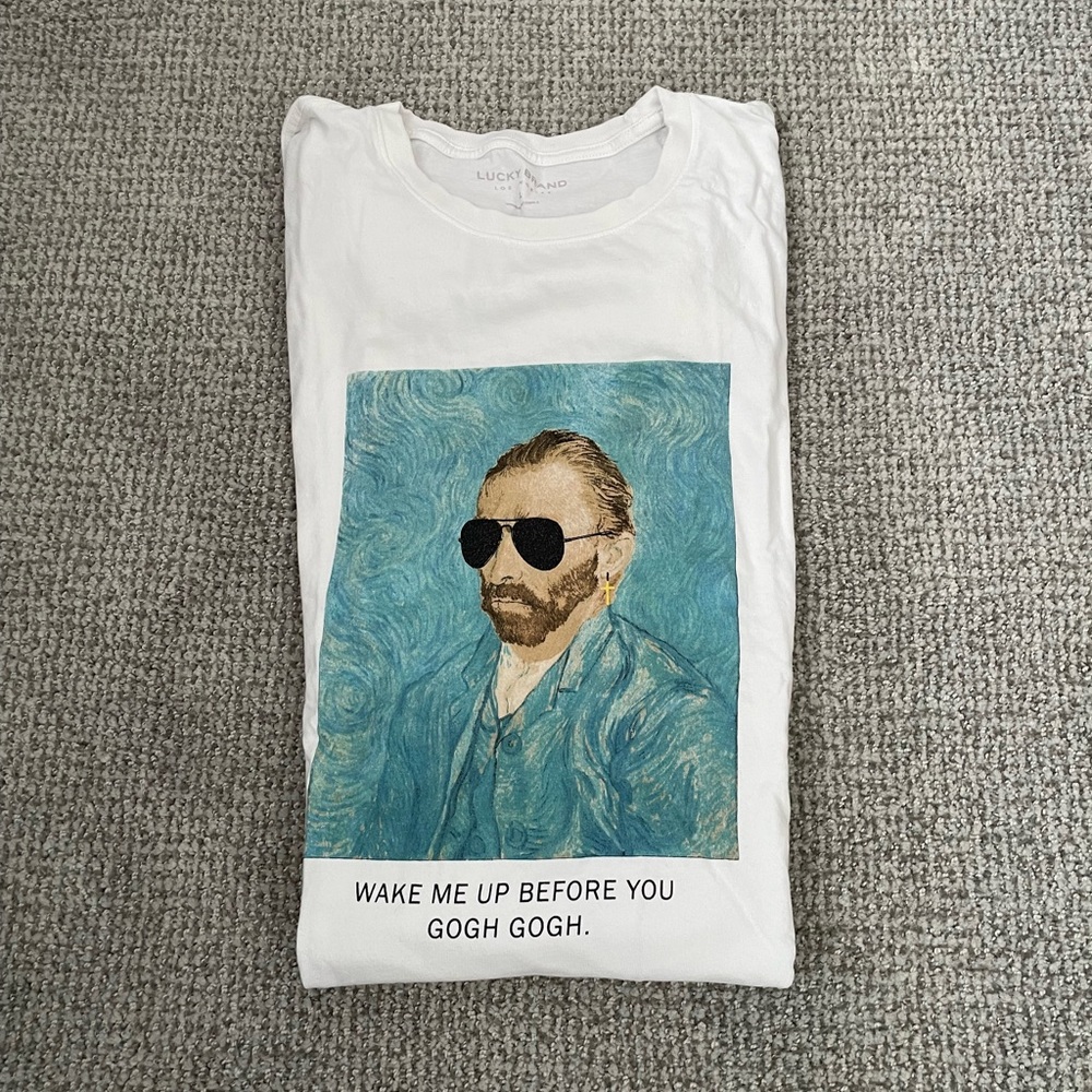Lucky Brand White Tee with artsy graphic!